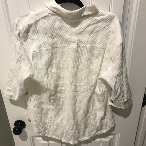 Pilcro Ruffle Button Down - Picture 2 of 4